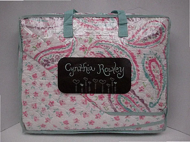 Cynthia Rowley Kids Girls White Pink Aqua Green Purple Paisley Floral Quilt-Twin
