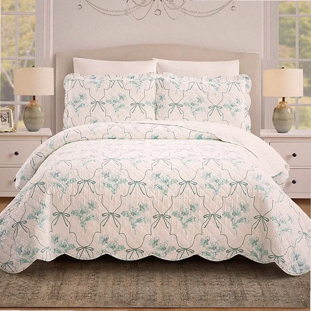 Modern Heirloom 3pc King Floral Frames Quilt Bedding Set Blue